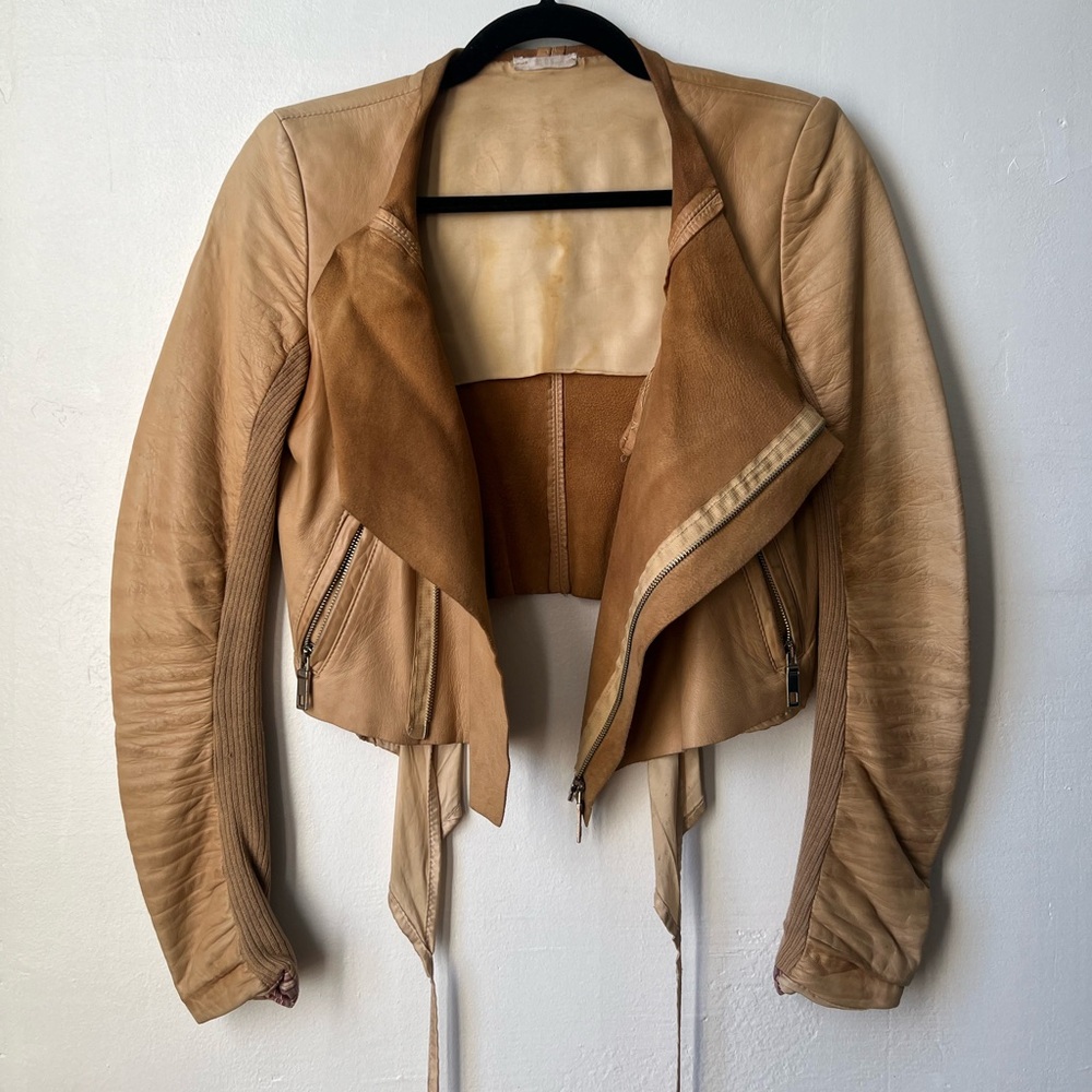 Blur Italian Cropped Leather Jacket - Distressed